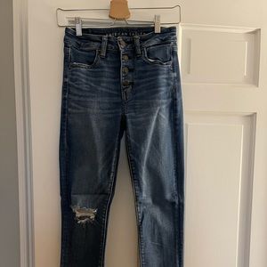 American eagle ripped skinny jeans